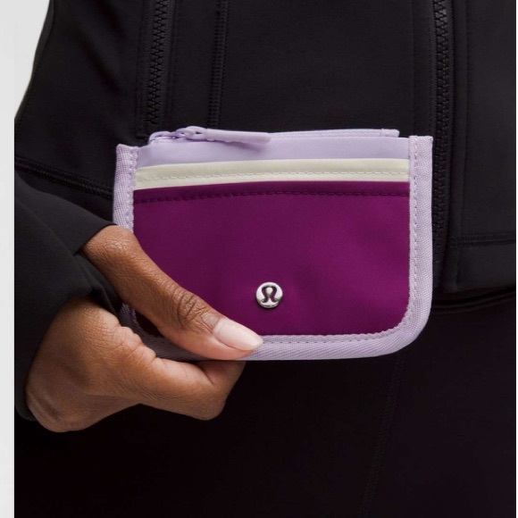 NWT Lululemon True Identity Card Case - Picture 2 of 6
